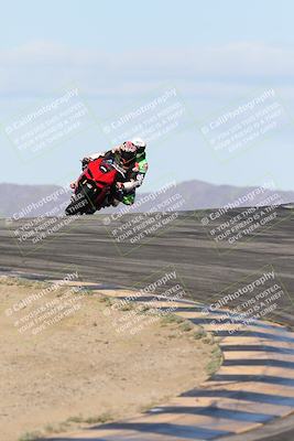 media/Nov-16-2025-Race Pace (Sun) [[8c5fa54630]]/Verified Riders/1-Turns 9 and 10 (925am)/